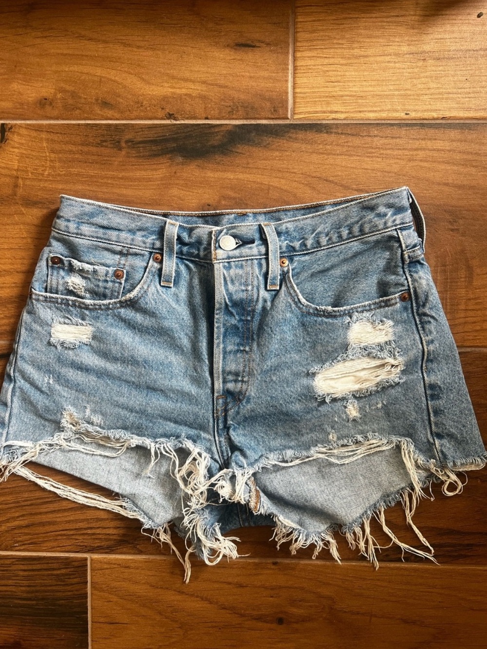 Levi’s 501 Original Oxford Athens High Rise Cutoff Shorts Women’s Jean
